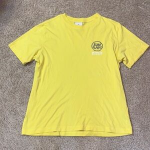 Men’s H&M Yellow Cotton Sun Rays Short Sleeve T-shirt Size Medium